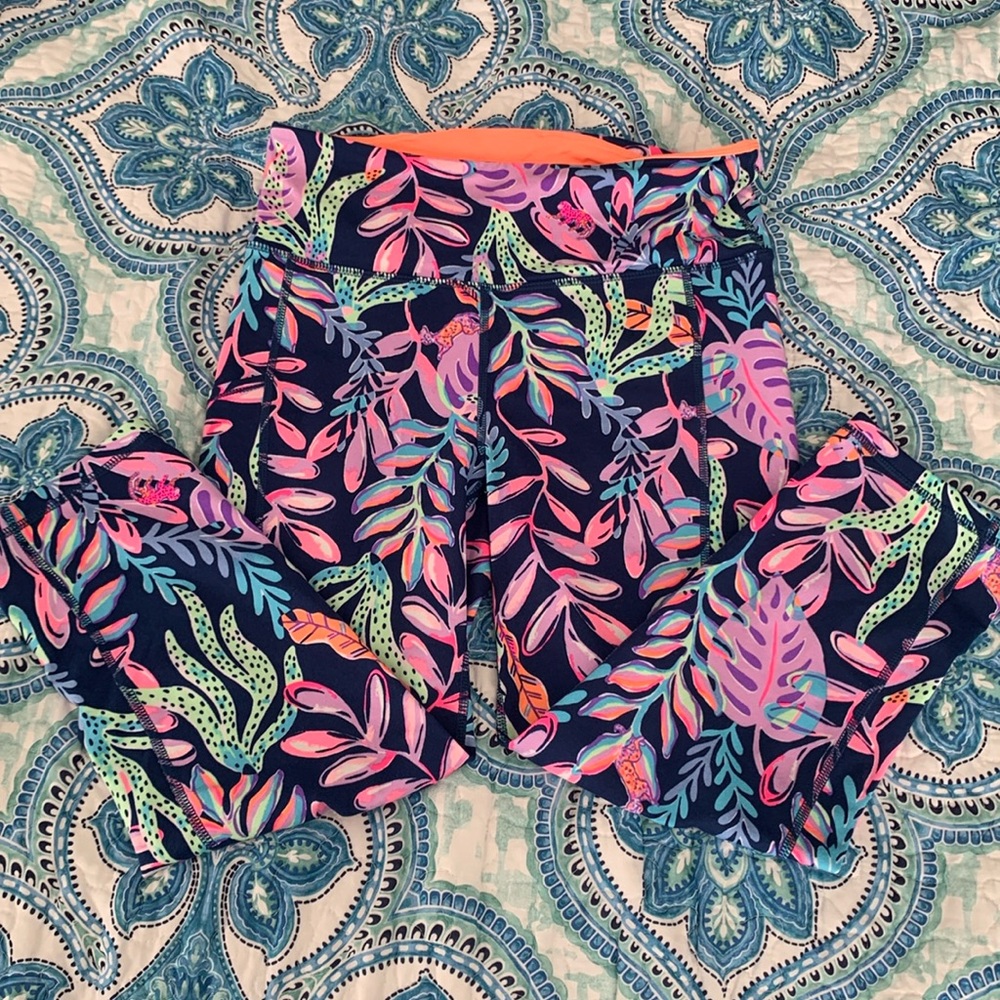 Sz M Lilly Pulitzer Athletic Capris